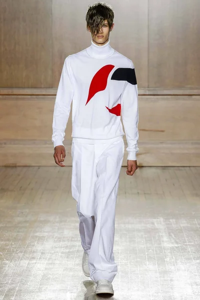 Look 4